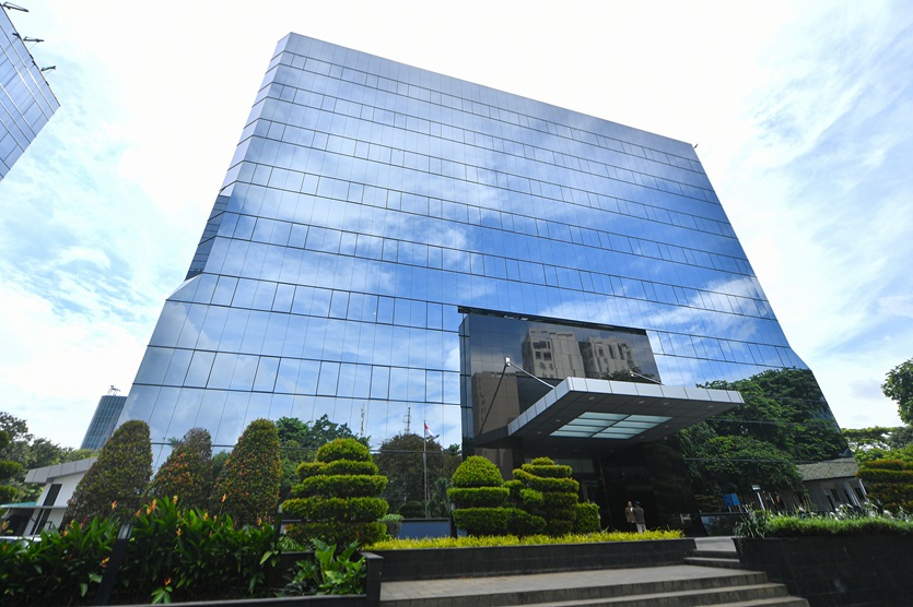 Building Exterior Tower C